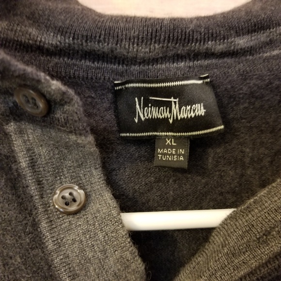 Neiman Marcus❤Merino Wool Button Pullover Sweater - Picture 7 of 7